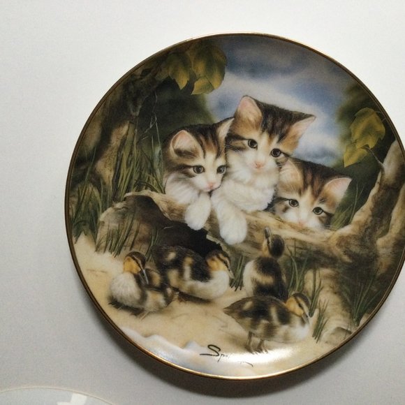 2 Franklin Mint "Fine Feathered Friends" and "playing leap frog" collector plate - Picture 5 of 6